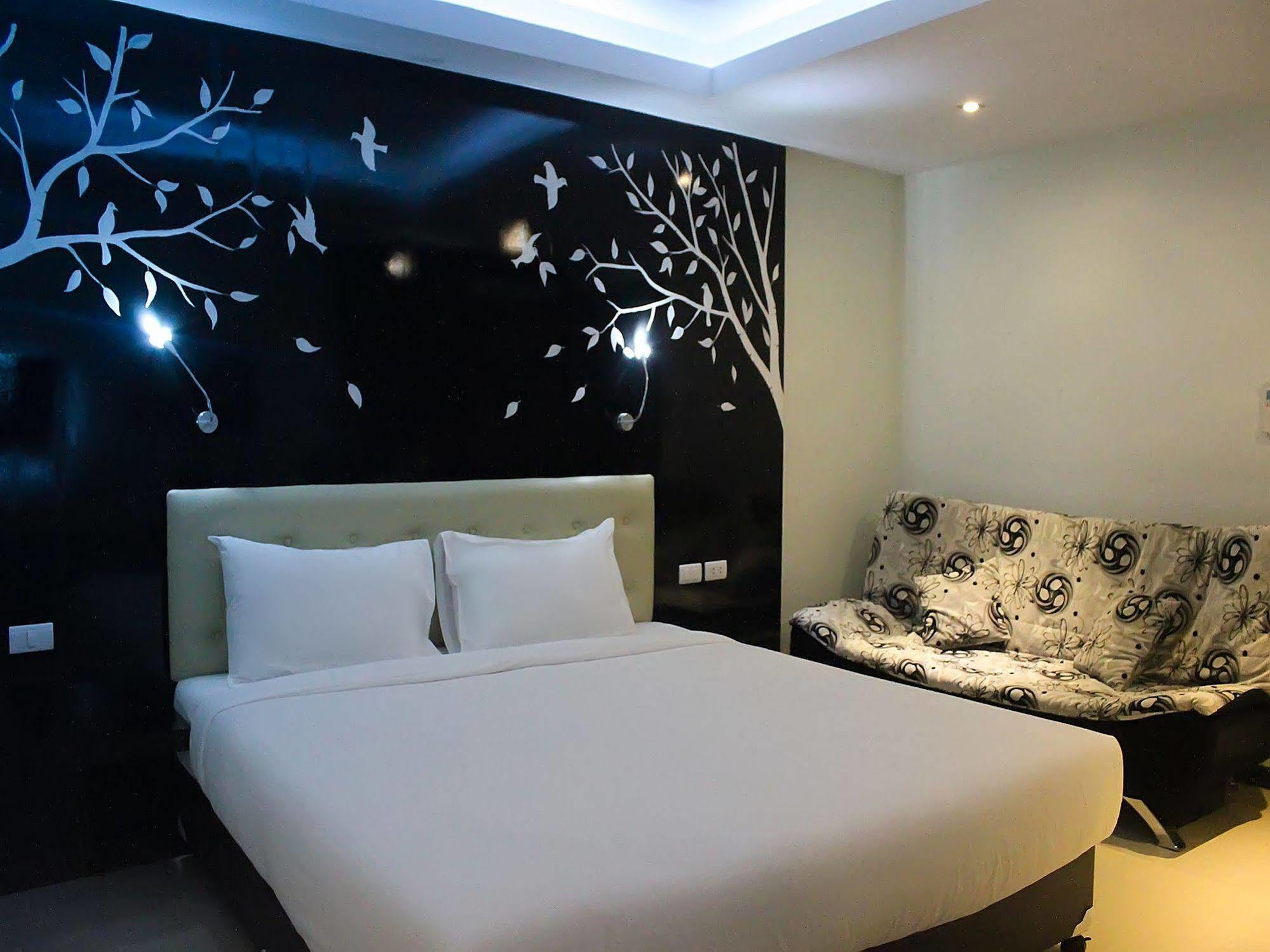 נחון סי טמארט Md Grand Hotel Nakhon מראה חיצוני תמונה