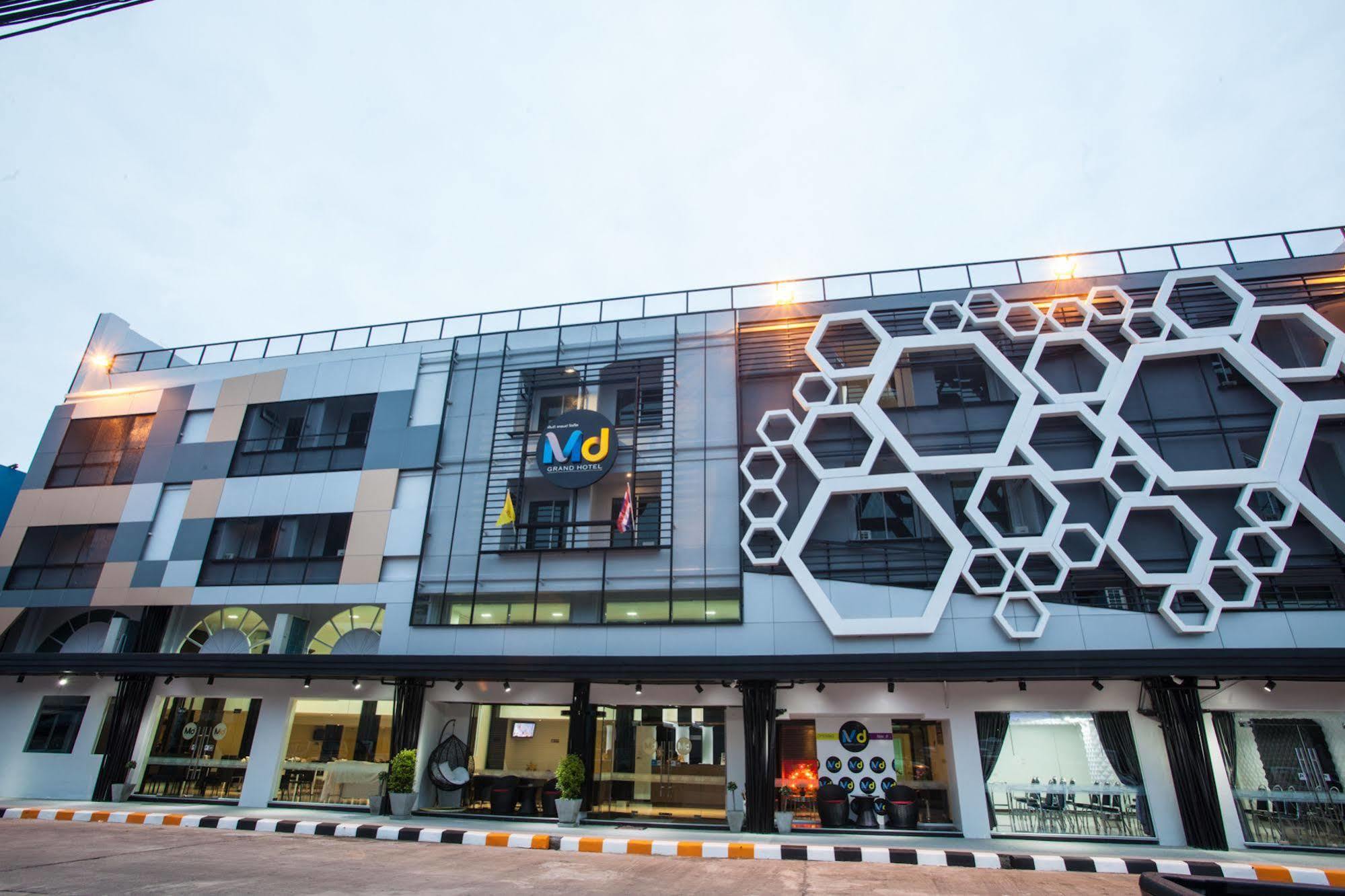 נחון סי טמארט Md Grand Hotel Nakhon מראה חיצוני תמונה